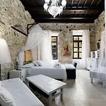 Antonia's House - Old Town 民宿 罗希姆诺