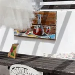 Antonia's House - Old Town *