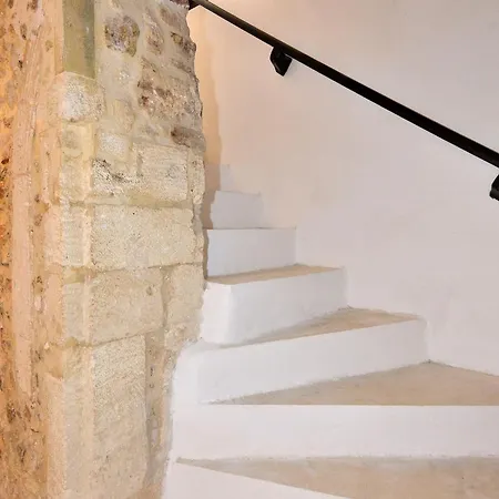 בית אירוח Antonia's House - Old Town *