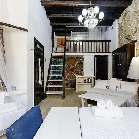 Antonia's House - Old Town