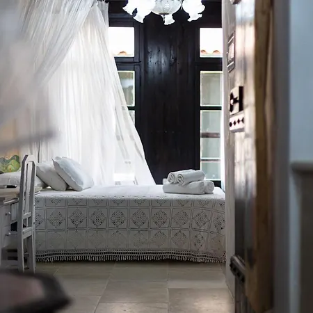 Antonia's House - Old Town בית אירוח *