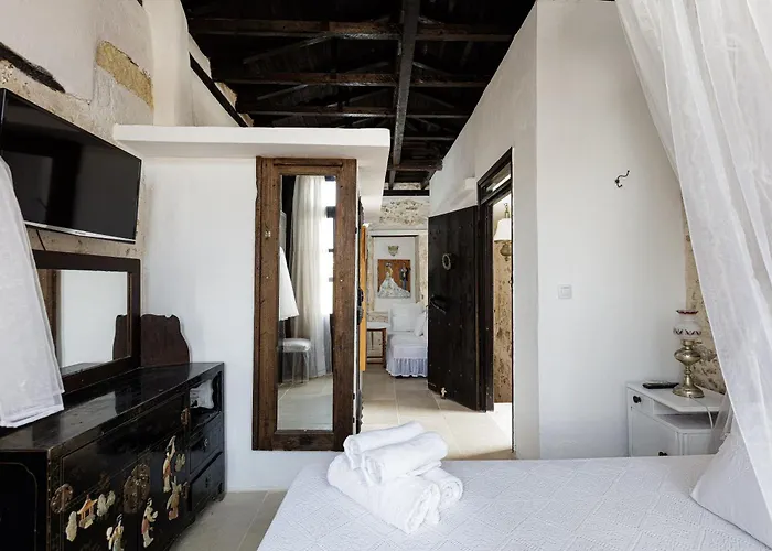 Antonia's House - Old Town Homestay