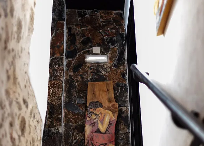 Antonia's House - Old Town Homestay *